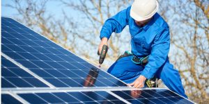 Installation Maintenance Panneaux Solaires Photovoltaïques à Douillet